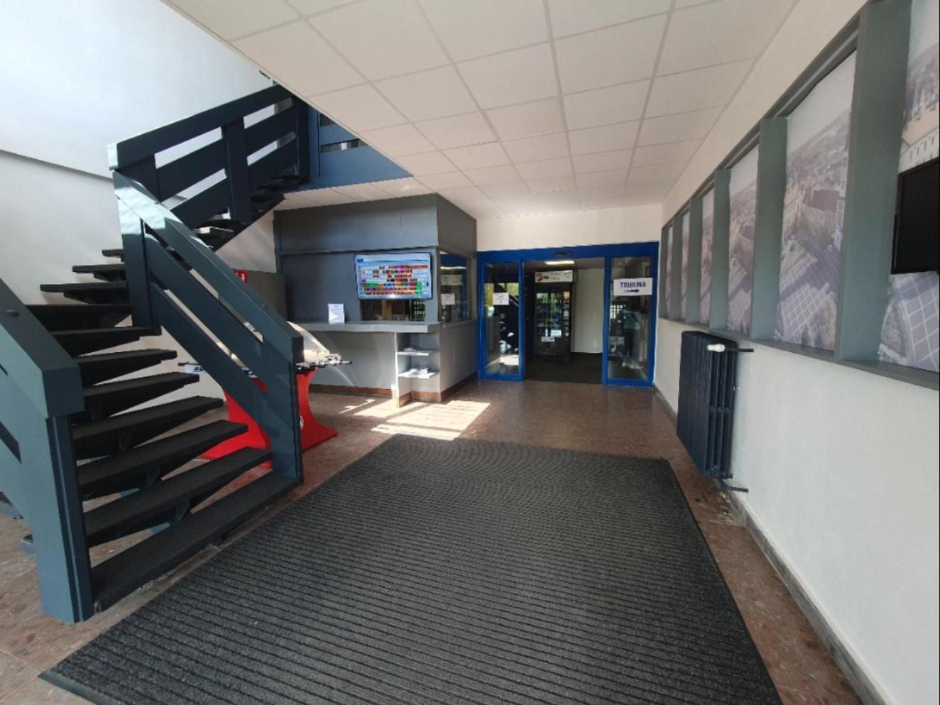 Hotel Zimni Stadion Slaný エクステリア 写真